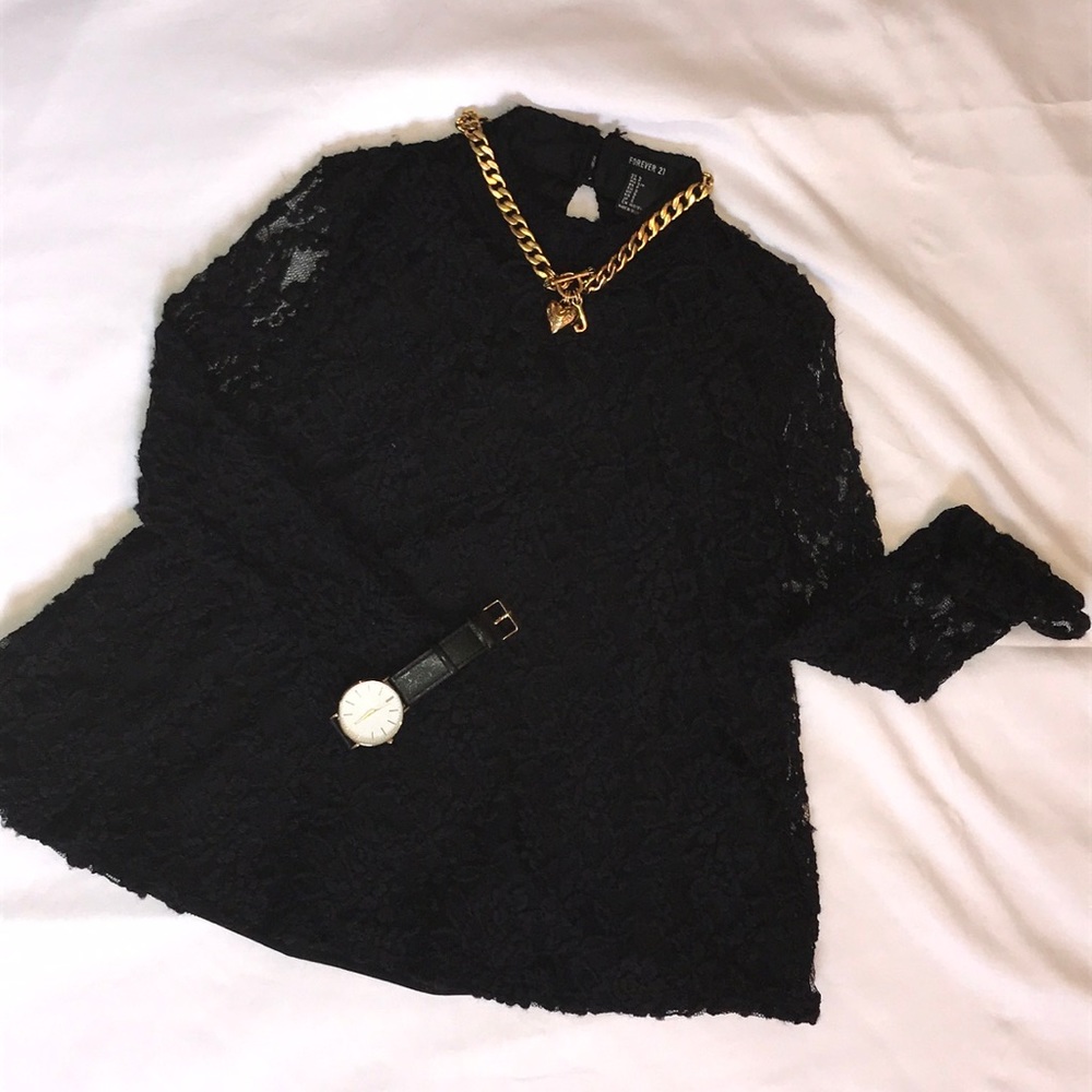 Lace shirt - Picture 2 of 3